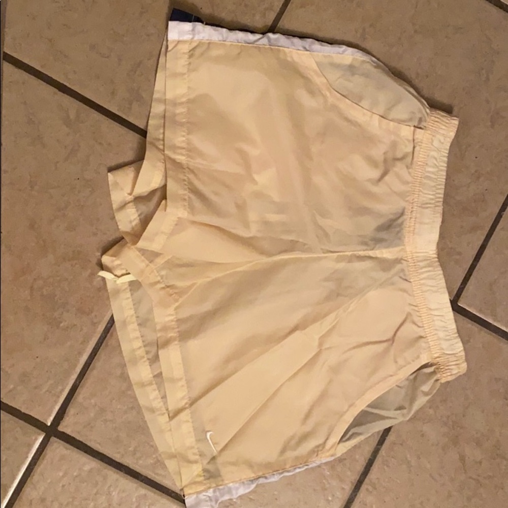 Nike shorts size small